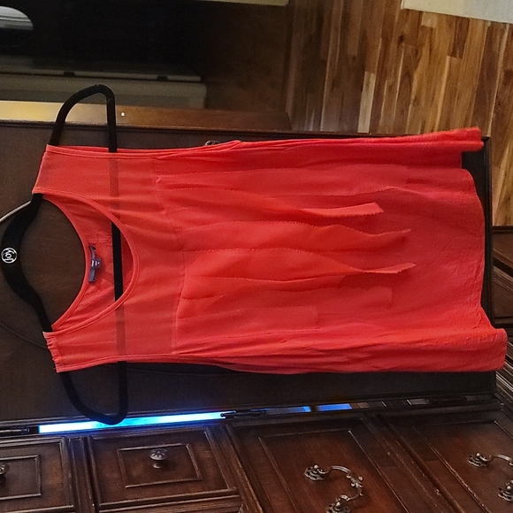 GAP Tops - Gap Sleeveless Shirt